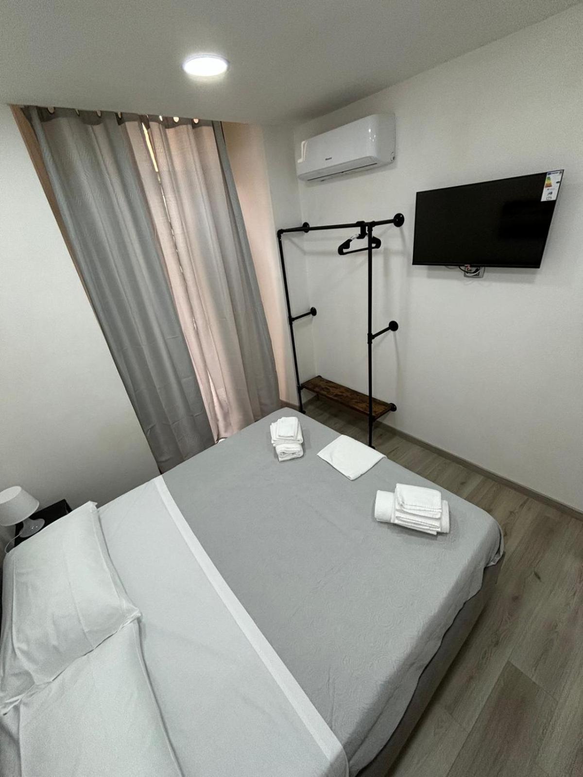 Na City Rooms ナポリ エクステリア 写真