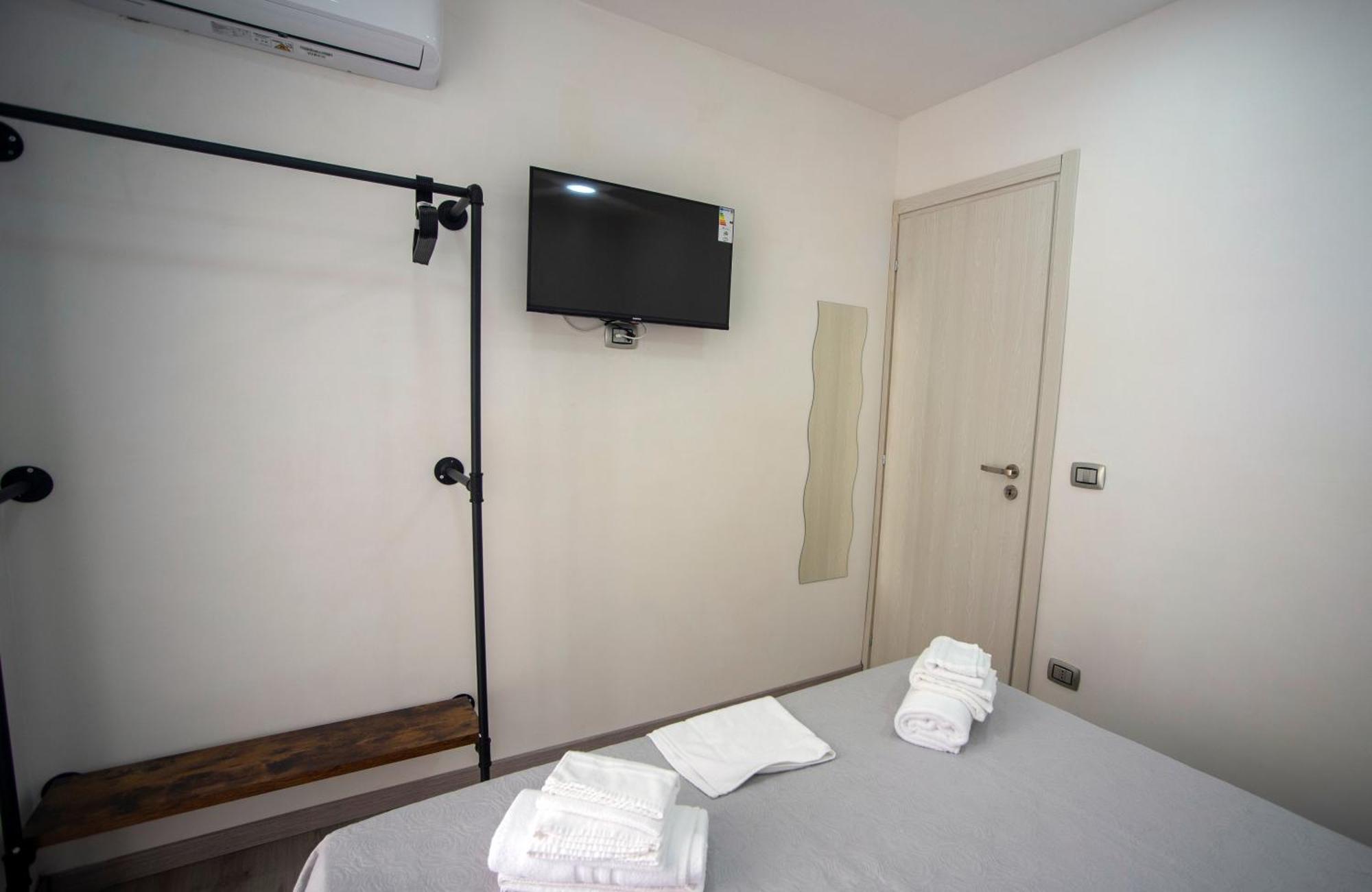 Na City Rooms ナポリ エクステリア 写真